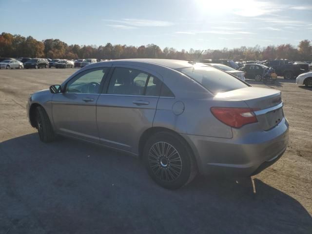 2013 Chrysler 200 LX