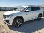 2024 Volkswagen Atlas SEL Premium R-Line