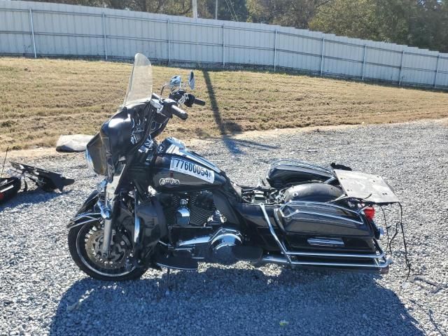 2011 Harley-Davidson Flhtcu