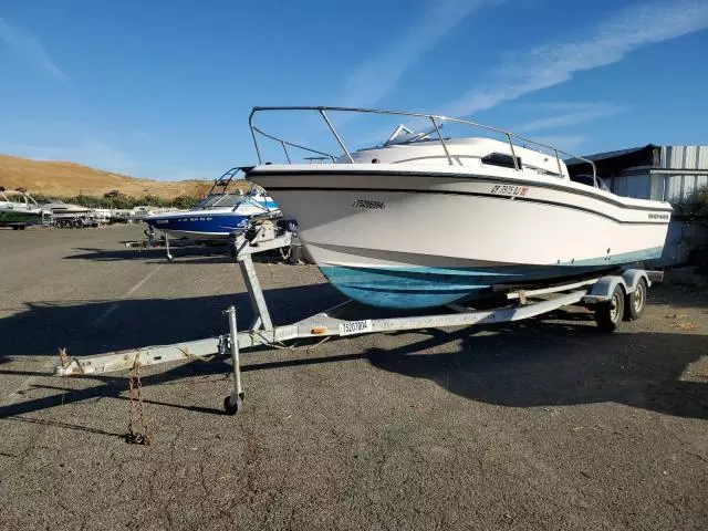 2008 Gradall Boat