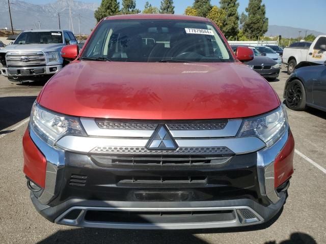 2019 Mitsubishi Outlander SE