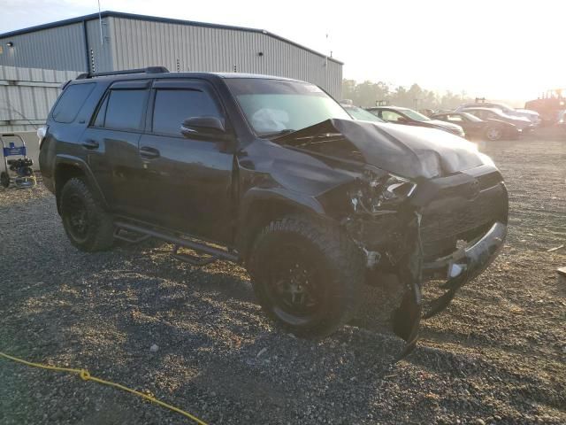 2017 Toyota 4runner SR5