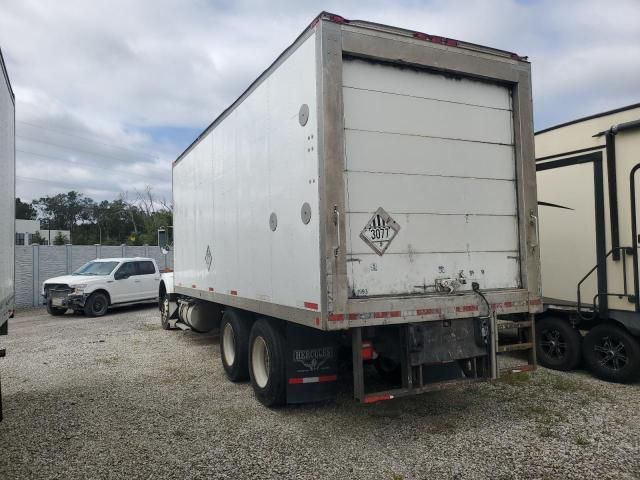 2005 Kenworth Construction T800