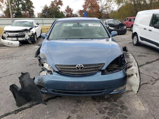 2004 Toyota Camry LE