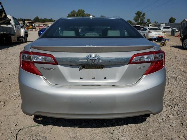 2014 Toyota Camry SE