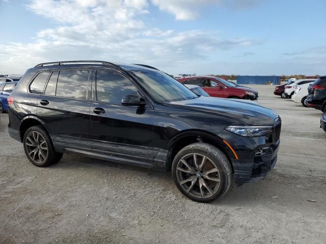 2022 BMW X7 M50I