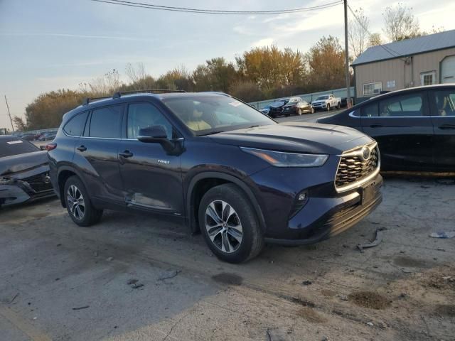 2021 Toyota Highlander Hybrid XLE