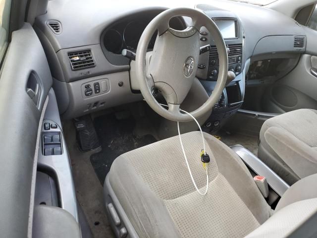 2008 Toyota Sienna CE