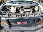 2010 GMC Savana Cutaway G3500