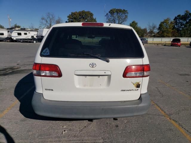 2002 Toyota Sienna LE