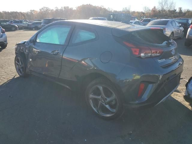 2019 Hyundai Veloster Base