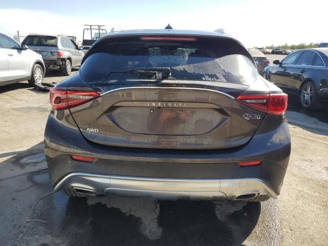 2017 Infiniti QX30 Base