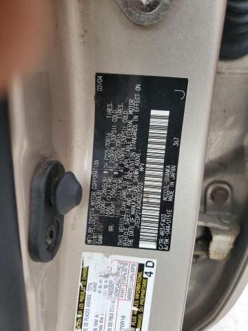 2004 Toyota Highlander Base