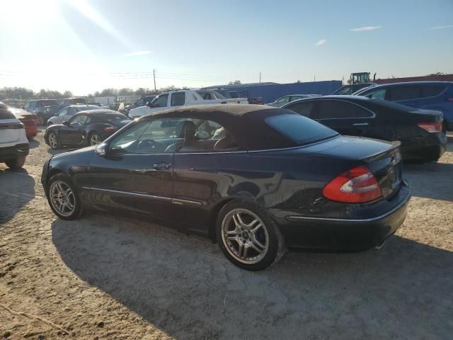 2005 Mercedes-Benz CLK 320