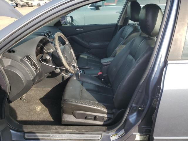 2010 Nissan Altima Base