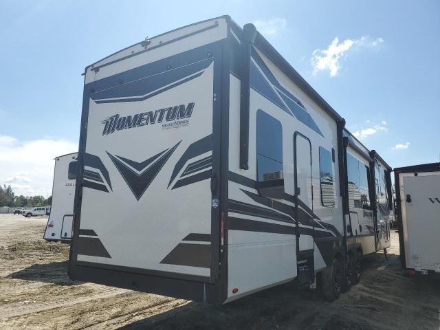 2023 Mome 5th Wheel