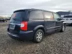 2012 Chrysler Town & Country Touring