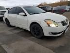 2004 Nissan Maxima SE