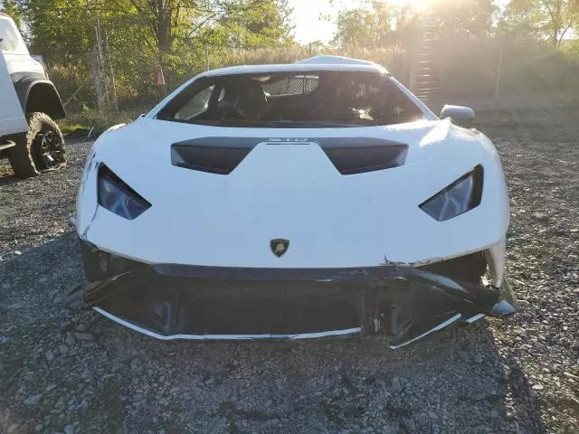 2022 Lamborghini Huracan STO