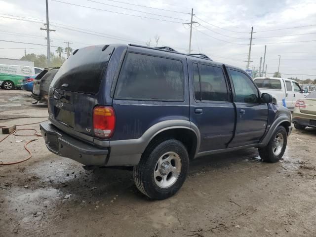 2000 Ford Explorer XLT