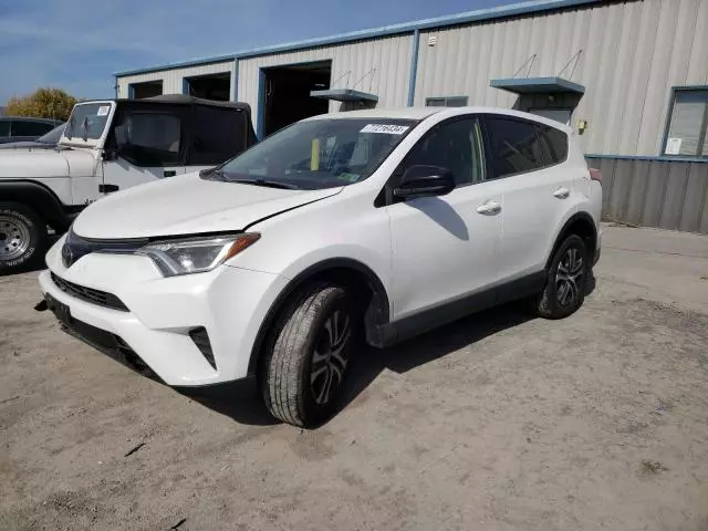 2018 Toyota Rav4 LE