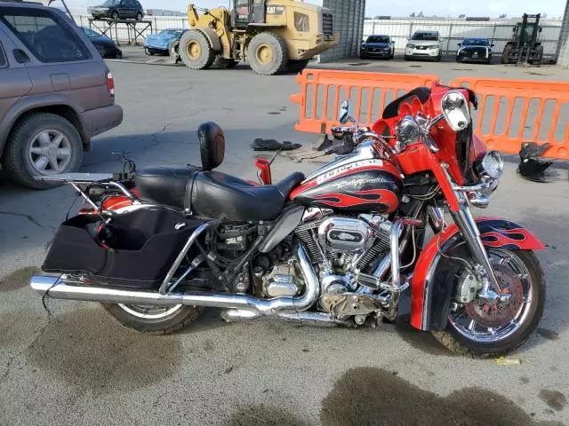 2010 Harley-Davidson FLHTCUSE5