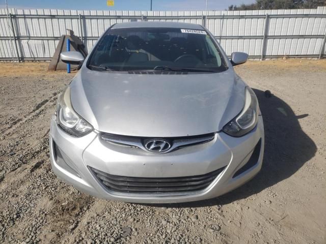 2015 Hyundai Elantra SE