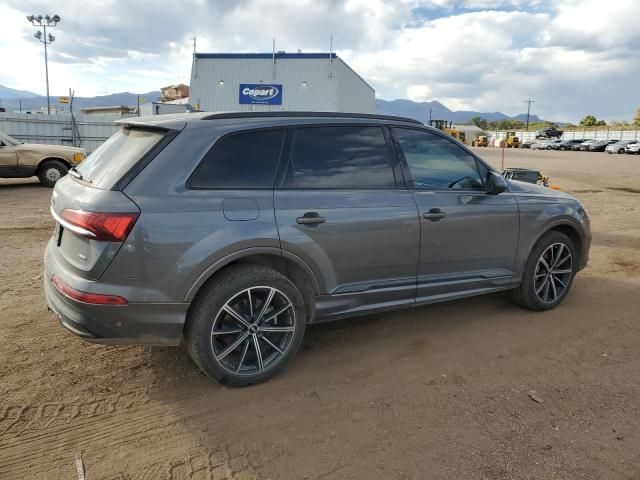 2020 Audi Q7 Prestige