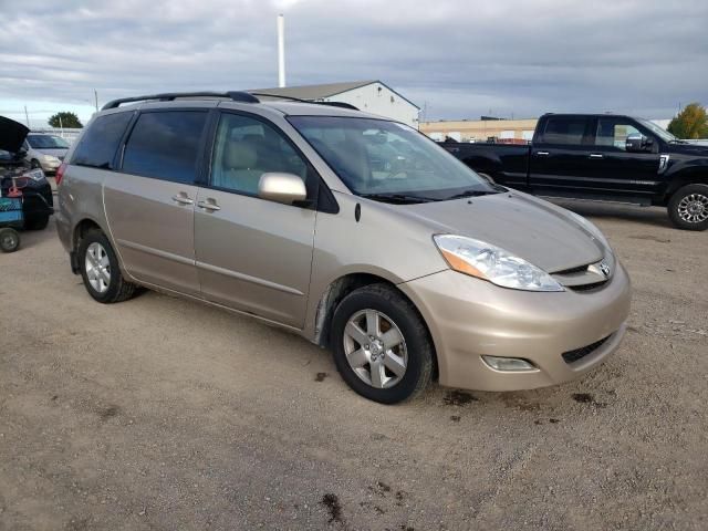 2007 Toyota Sienna CE