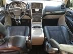 2014 Chrysler Town & Country Touring L