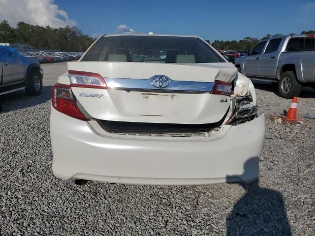 2014 Toyota Camry SE