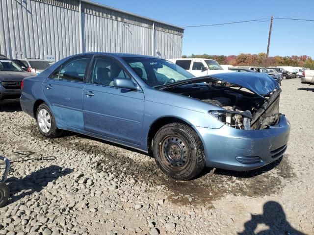 2004 Toyota Camry LE