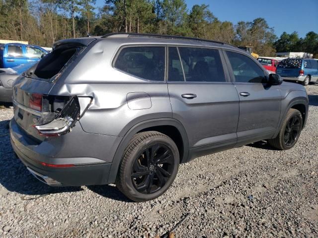 2022 Volkswagen Atlas SE