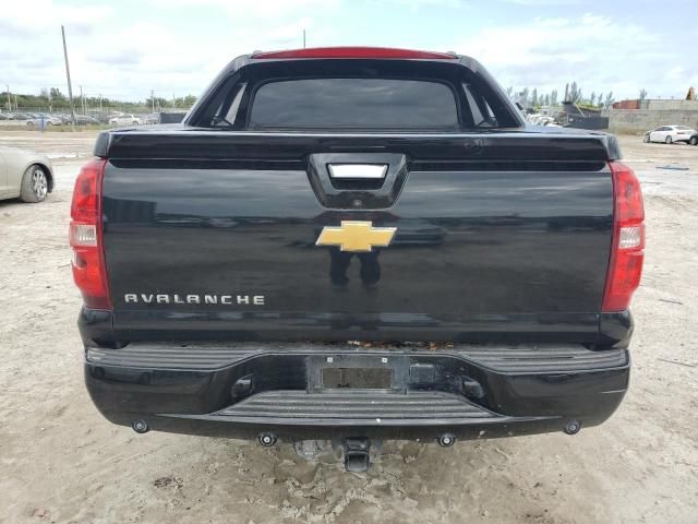 2013 Chevrolet Avalanche LT