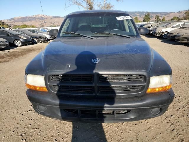 2004 Dodge Dakota Quad Sport