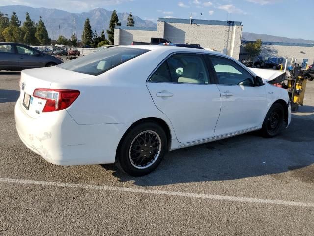 2013 Toyota Camry Hybrid