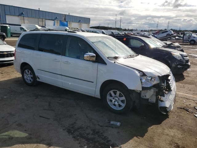 2010 Chrysler Town & Country Touring