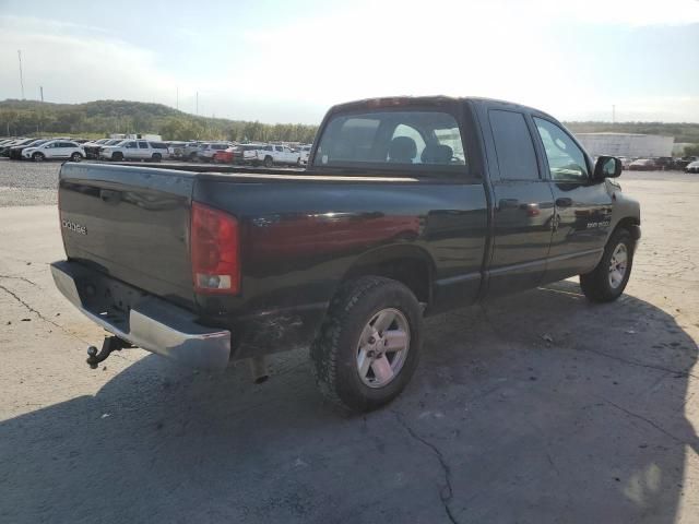 2004 Dodge RAM 1500 ST