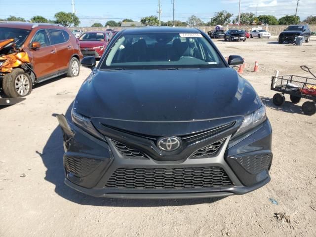 2024 Toyota Camry SE Night Shade