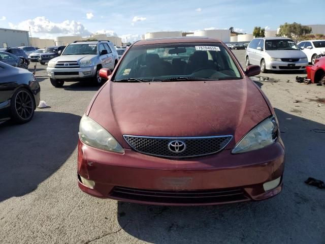 2005 Toyota Camry LE