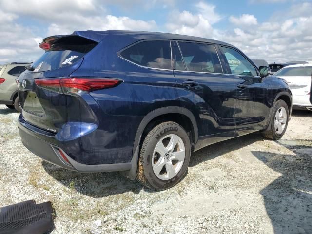 2022 Toyota Highlander L