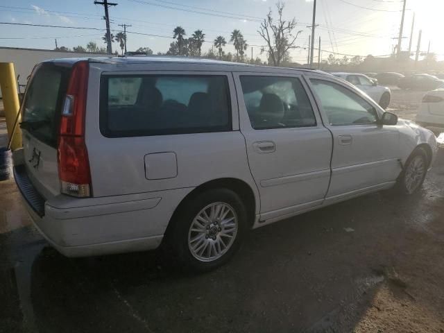 2005 Volvo V70