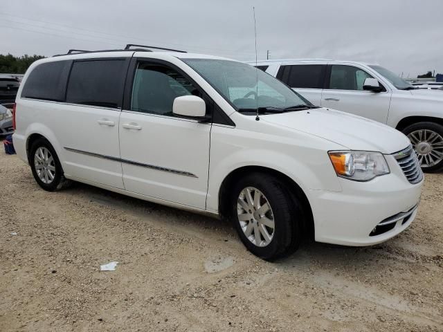 2013 Chrysler Town & Country Touring