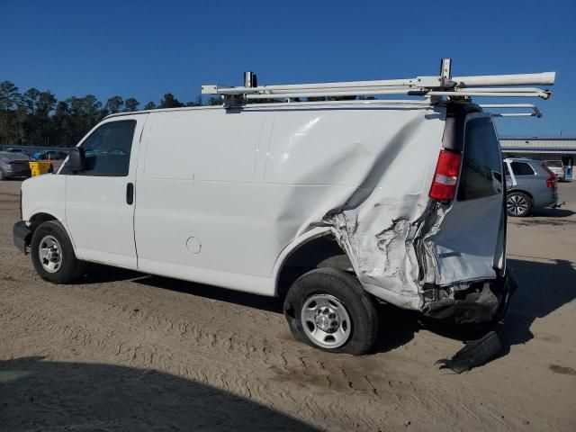 2017 Chevrolet Express G2500