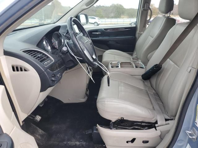 2012 Chrysler Town & Country Touring