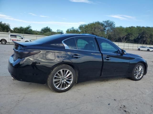 2018 Infiniti Q50 Luxe