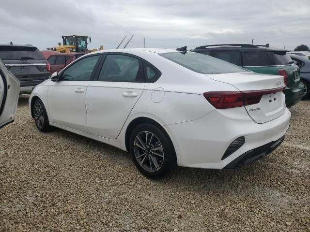 2023 KIA Forte LX