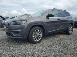 Carros salvage sin ofertas aún a la venta en subasta: 2019 Jeep Cherokee Latitude Plus