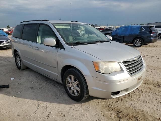 2009 Chrysler Town & Country Touring