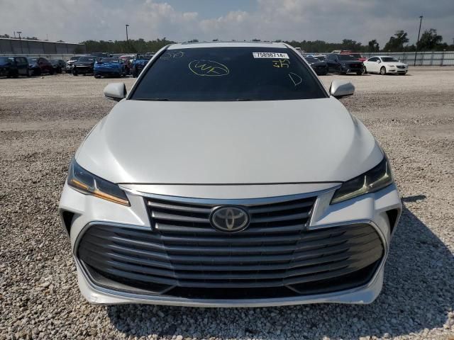 2019 Toyota Avalon XLE